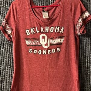 Oklahoma Sooners Women's Red Short Sleeve Tee